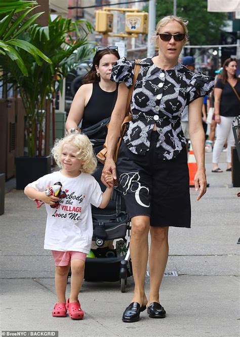 chloe sevigny and son.